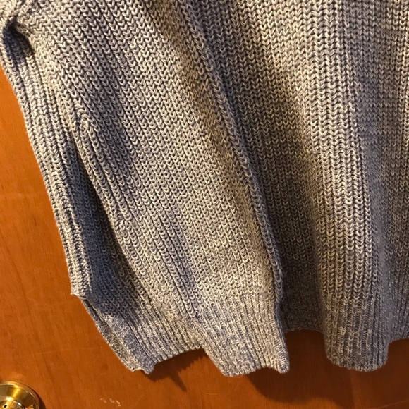 Cupcakes and Cashmere women’s Knit sweater - Picture 4 of 6